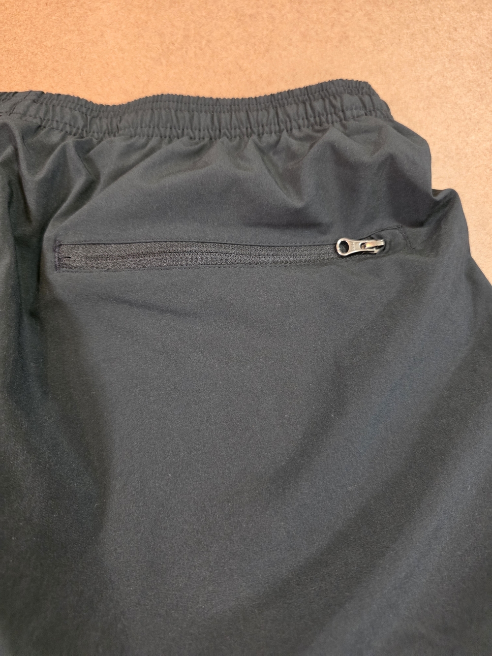 Nike Black Athletic Shorts with Zipper Pocket XL - Picture 8 of 10